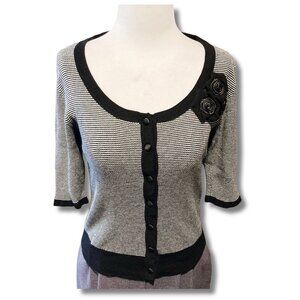 JACQUI-E Black white waffle knit floral rosette cropped cardigan SMALL MEDIUM